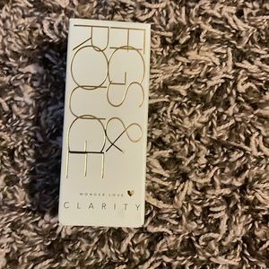 New in box Figs and Rouge Clarity serum 1fl oz